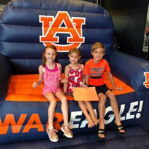 Meet your Posher, Pat